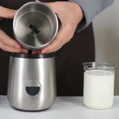 2 in 1 Douanekoffiemolen And Milk Frother 2 in 1 Semi Automatische Koude Melk
