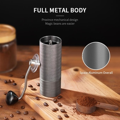 De Handkoffiemolen Stainless Steel Conical Burr Mini van de koffiecultuur